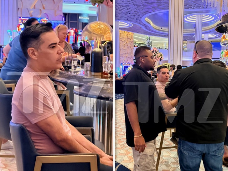 robert-garcia-fontainebleau-hits-up-las-vegas-casino-after-congress-fails-to-reopen-government_69ca9143b6da1