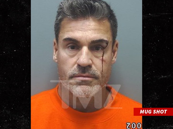 lindsie-chrisleys-boyfriend-bleeding-in-aggravated-assault-mug-shot_69dcfa9cb83c6