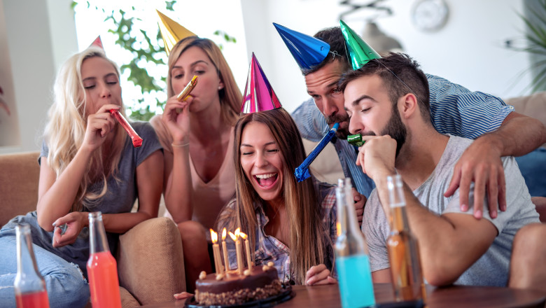 mesaje-si-felicitari-de-sfantul-gheorghe-2026-cele-mai-frumoase-urari-de-la-multi-ani-pe-care-sa-le-trimiti-pe-23-aprilie_69eaeea8edef9