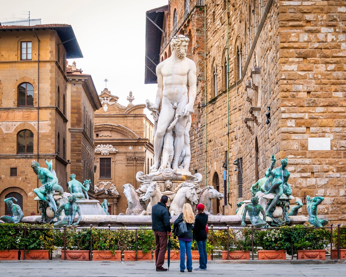 tourist-charged-with-damaging-historic-florentine-fountain-in-pre-wedding-prank_69e8feb415afb