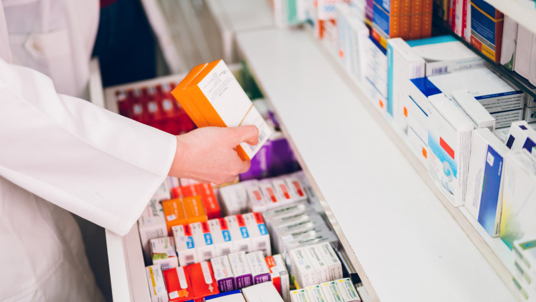 avertismentul-doctorilor-despre-medicamentele-expirate-ce-riscuri-ascund-pastilele-uitate-in-sertar_6a0a10b05d8bc