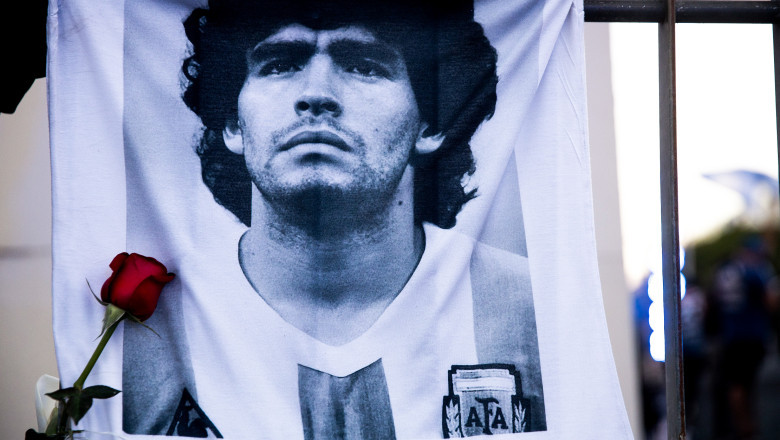 maradona-putea-fi-salvat-cu-un-simplu-diuretic-declaratiile-facute-de-un-medic-apropiat-starului-argentinian-in-timpul-procesului_6a071c0446a70