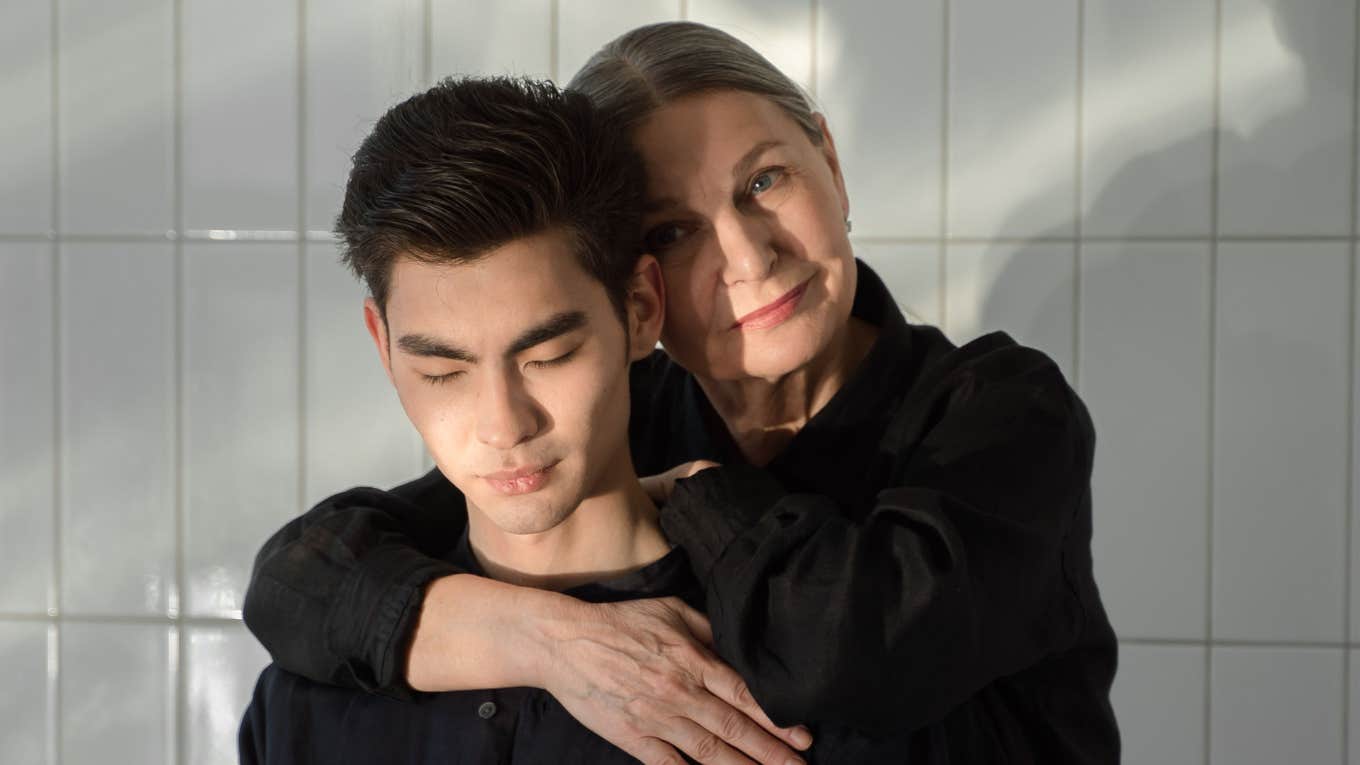 boomer-mom-refuses-to-work-leaving-millennial-son-worried-hell-be-stuck-supporting-her-forever_6a3473087dcb3