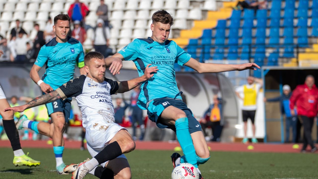 catalin-golofca-schimba-din-nou-echipa-fostul-jucator-de-la-fcsb-botosani-cfr-cluj-si-sepsi-se-intoarce-acasa_6a354136b2ef5