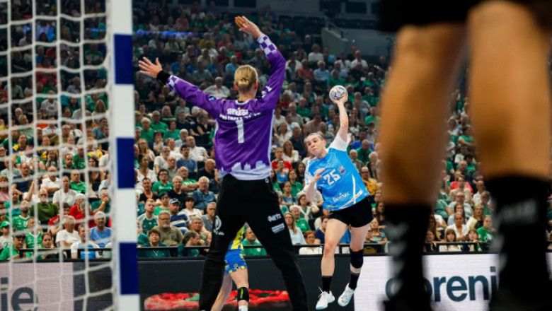 csm-bucuresti-rateaza-finala-ligii-campionilor-dupa-ce-a-fost-invinsa-de-metz-tigroaicele-vor-lupta-pentru-medalia-de-bronz_6a254b7ac0c40