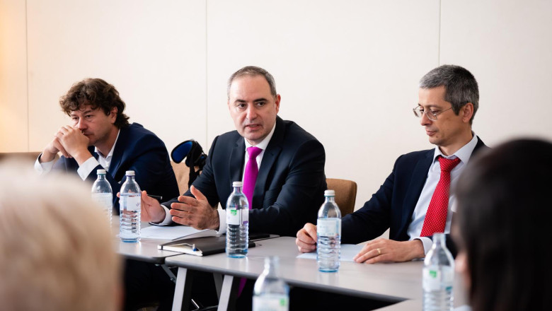 nazare-daca-romania-isi-mentine-traiectoria-fiscal-bugetara-poate-aspira-la-imbunatatirea-ratingului-de-tara-in-2027_6a1faa10db52d