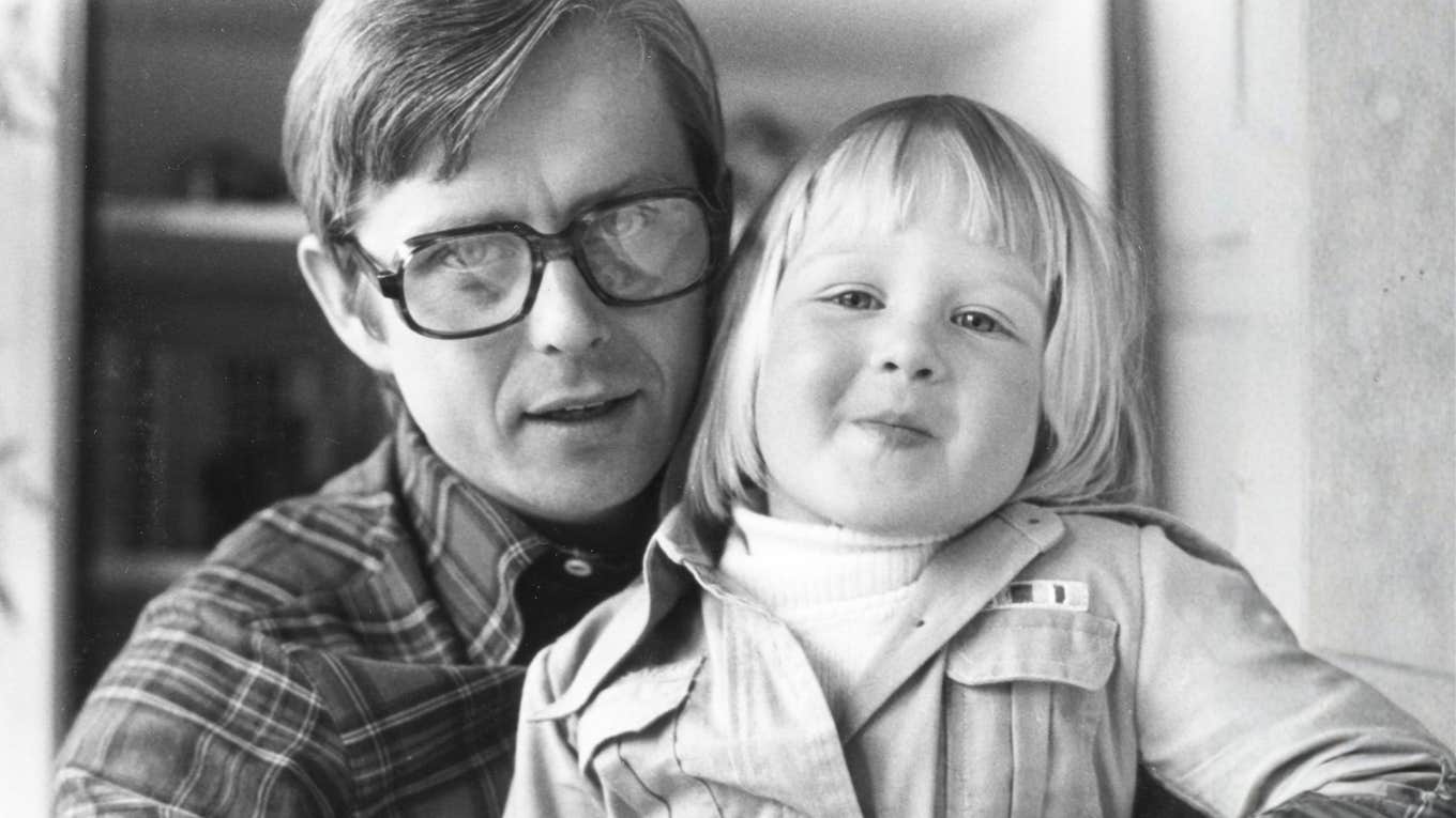 the-most-incredible-parents-often-did-these-8-old-fashioned-things-while-raising-their-kids_6a2b4694d6009