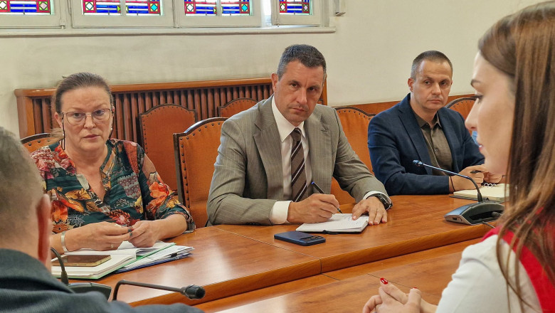 tanczos-barna-programul-pentru-repornirea-sistemului-national-antigrindina-poate-fi-aprobat-doar-de-un-guvern-cu-puteri-depline_6a4e0b89002ed
